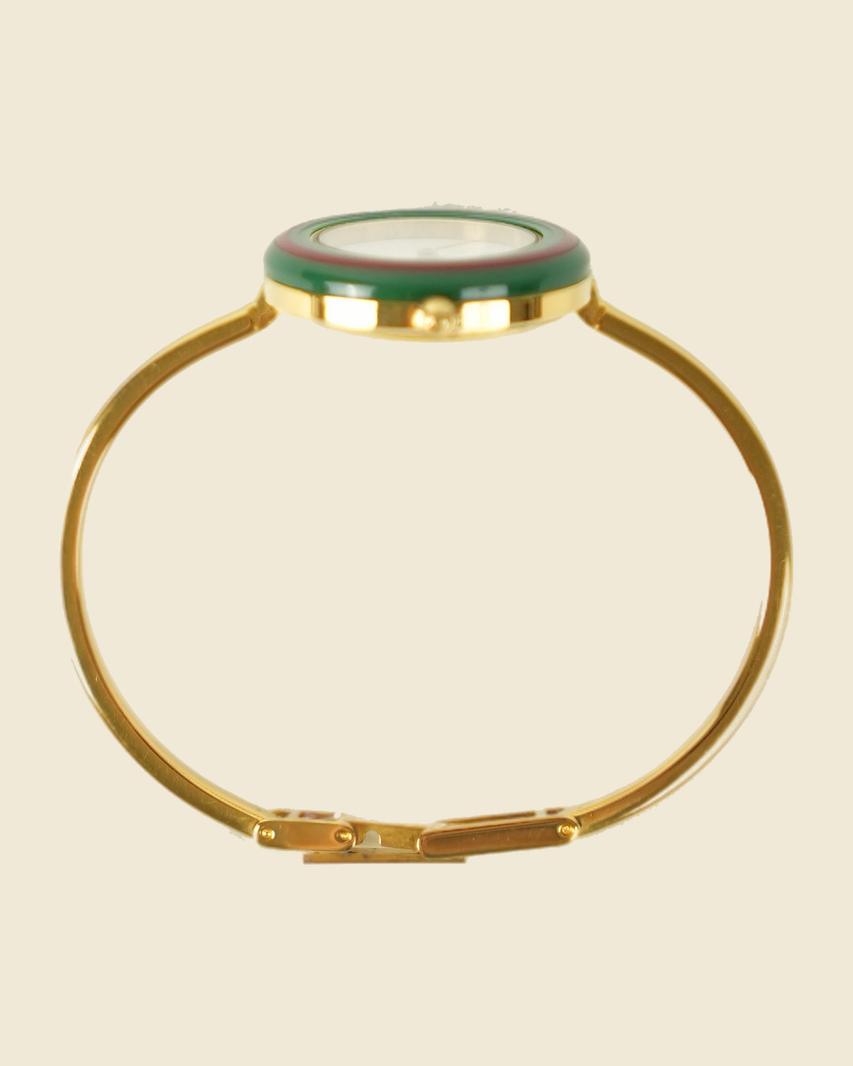 Orologio Gucci dorato con quadrante bianco e ghiera verde e rossa, nella scatola con il corredo di ghiere colorate — vista 5