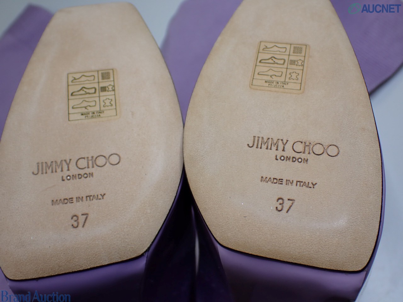 Stivali sopra il ginocchio Jimmy Choo color lilla con gambale a calza, plateau e tacco largo in vernice, vista frontale — vista 6