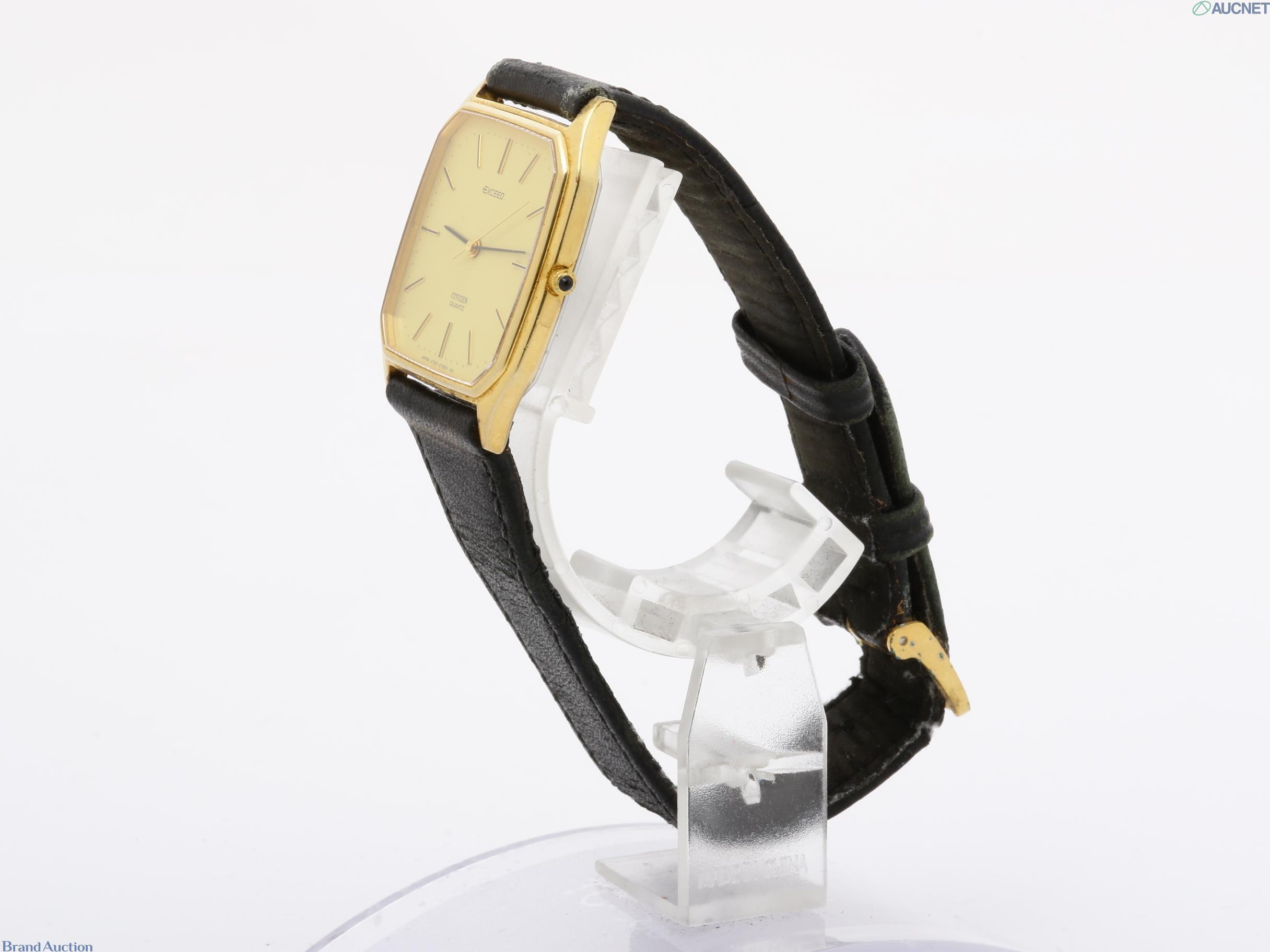 Orologio Citizen Exceed al quarzo, cassa rettangolare dorata, quadrante champagne e cinturino in pelle nera — vista 2