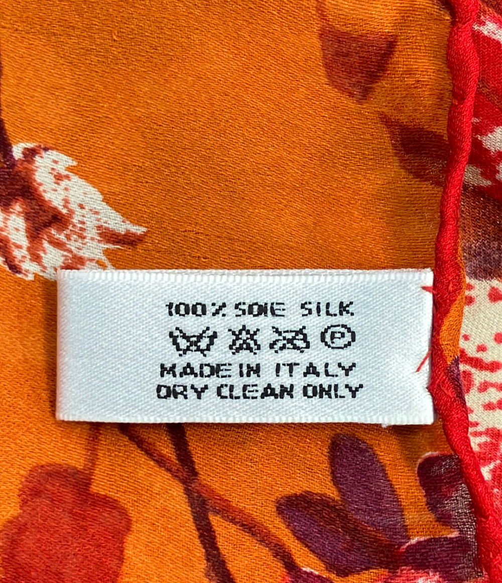 Foulard Christian Dior in seta con stampa floreale rossa, arancio e gialla, bordo arrotolato rosso — vista 3