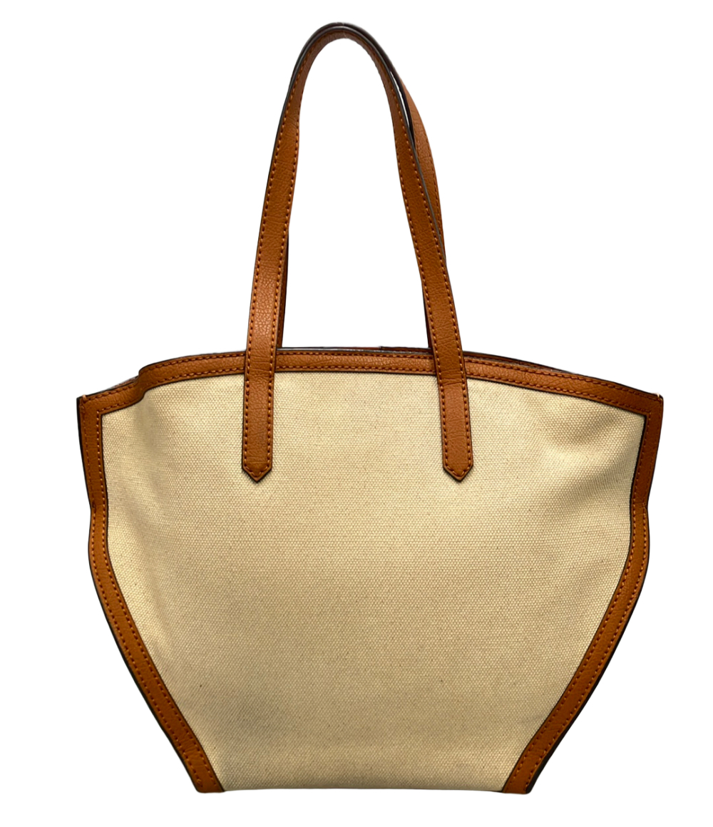 Borsa tote Charles & Keith in tela chiara con profili e due manici color cuoio, nodo decorativo su un manico. — vista 2