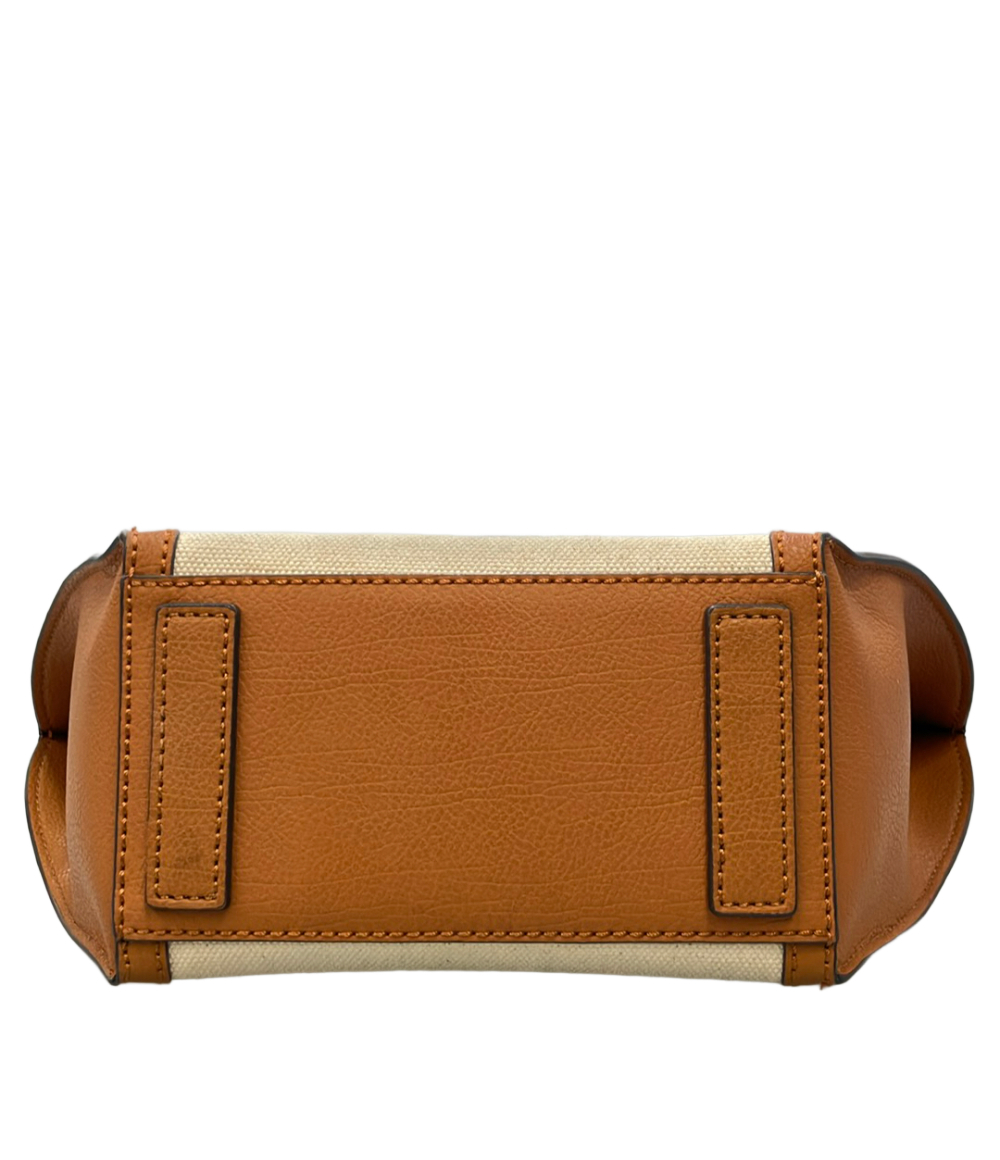 Borsa tote Charles & Keith in tela chiara con profili e due manici color cuoio, nodo decorativo su un manico. — vista 4