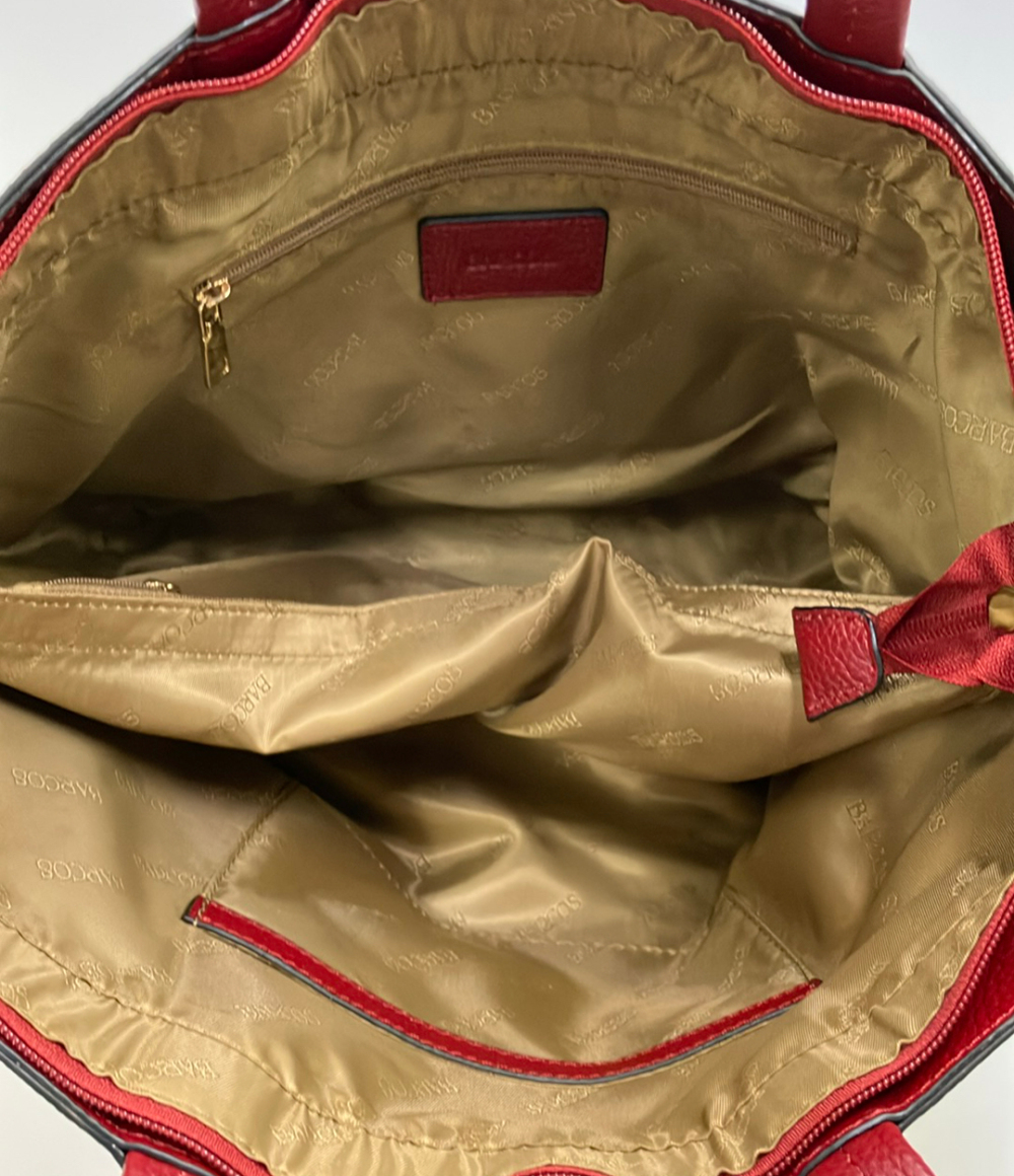 Borsa tote Barcos in pelle bordeaux a grana martellata, con due manici lunghi da spalla, vista frontale su fondo bianco. — vista 5
