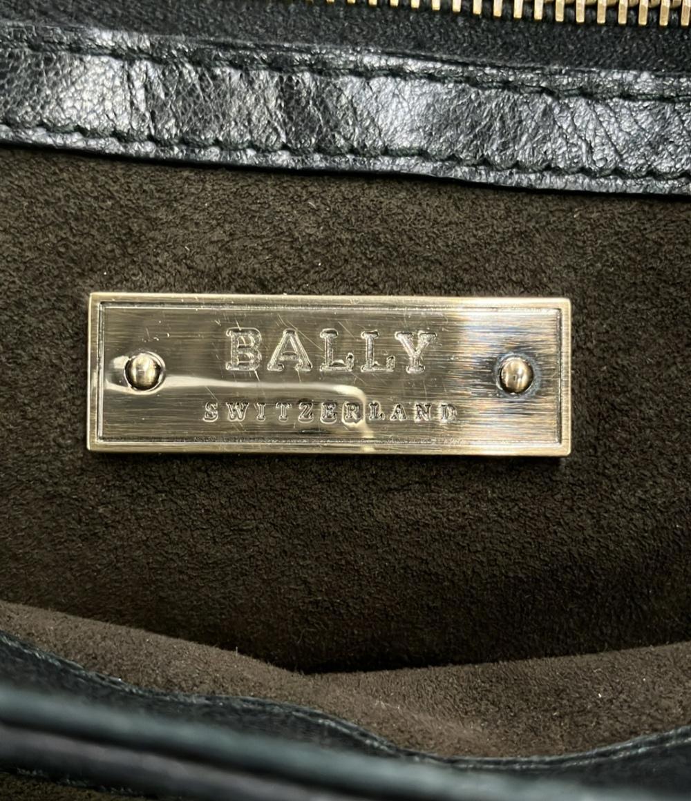 Borsa a mano Bally in pelle nera con manico singolo, chiusura girevole dorata e fasce di pelo scuro a punta sul fronte — vista 6